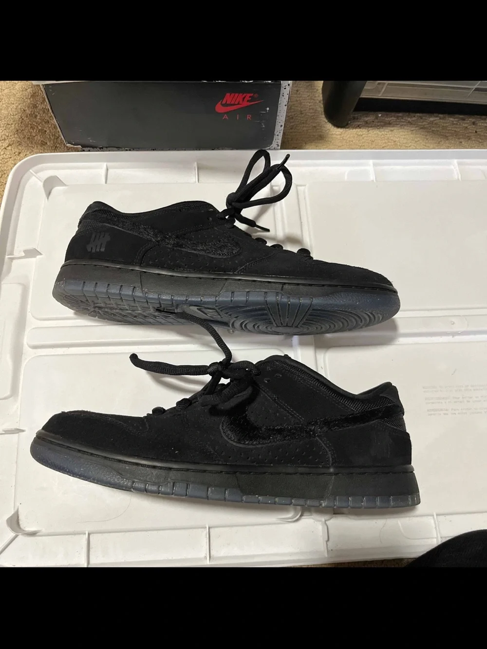 Nike x Undefeated Dunk Low Dunk vs AF1 Sz 11 DO9329-001